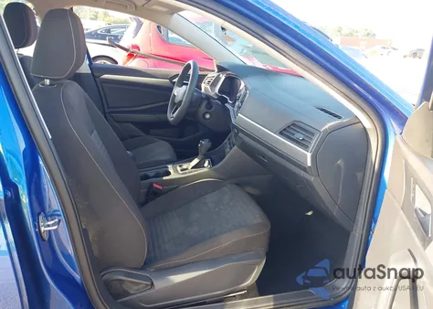 2022 Volkswagen Jetta 1.5T S z USA, uszkodzony, nr VIN 3VWCM7BU3NM031061